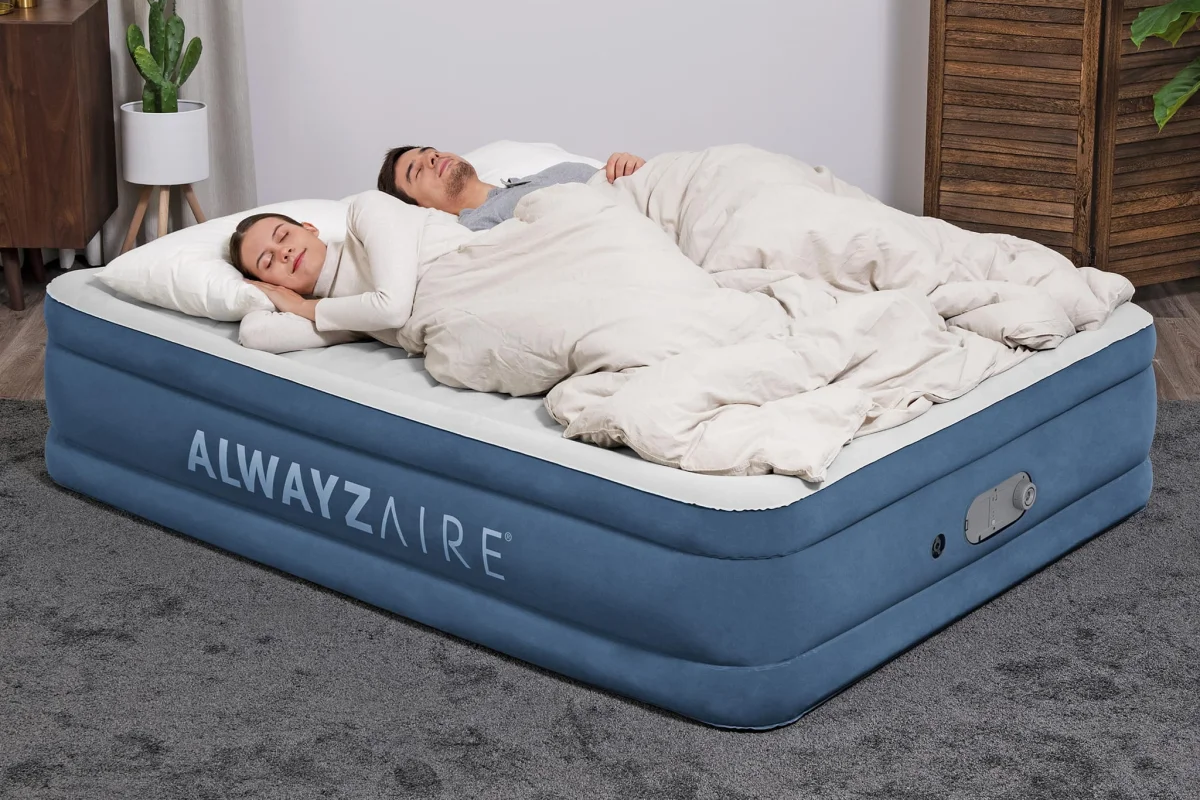 Materac dmuchany dwuosobowy Bestway 67624 z pompką 203 x 152 cm - zdjęcie 10