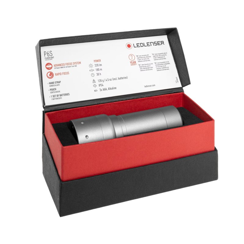 2790004_Latarka-Ledlenser-P6S-220-lumenow-otwarte-opakowanie.jpg