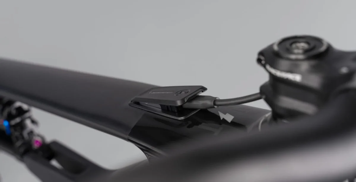 Rower Elektryczny Górski YT DECOY SN MX CORE2 29/27,5 Fazua Black Magic XL - zdjęcie 9