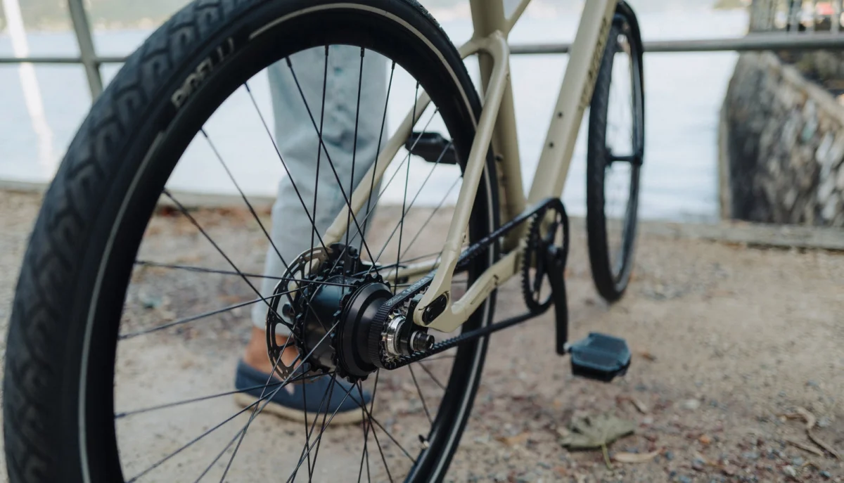 Ultralekki Rower elektryczny MV Agusta AMO R Oliwkowy M 15kg 40Nm 75Km - zdjęcie 5