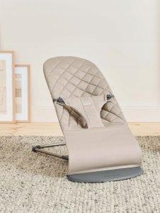 Bujaczek BabyBjorn Bliss  Piaskowo Szary Beż