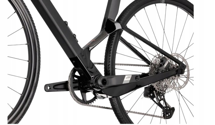 Rower-gravel-Rondo-RUUT-CF2-rama-M-kolo-28-premium-czarny-SRAM-Apex-Marka-Rondo.jpg