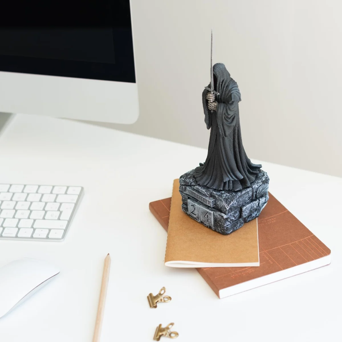 Kalendarz wieczny 3D Władca Pierścieni Nazgul 23cm żywica ręcznie malowany #zdjecie8