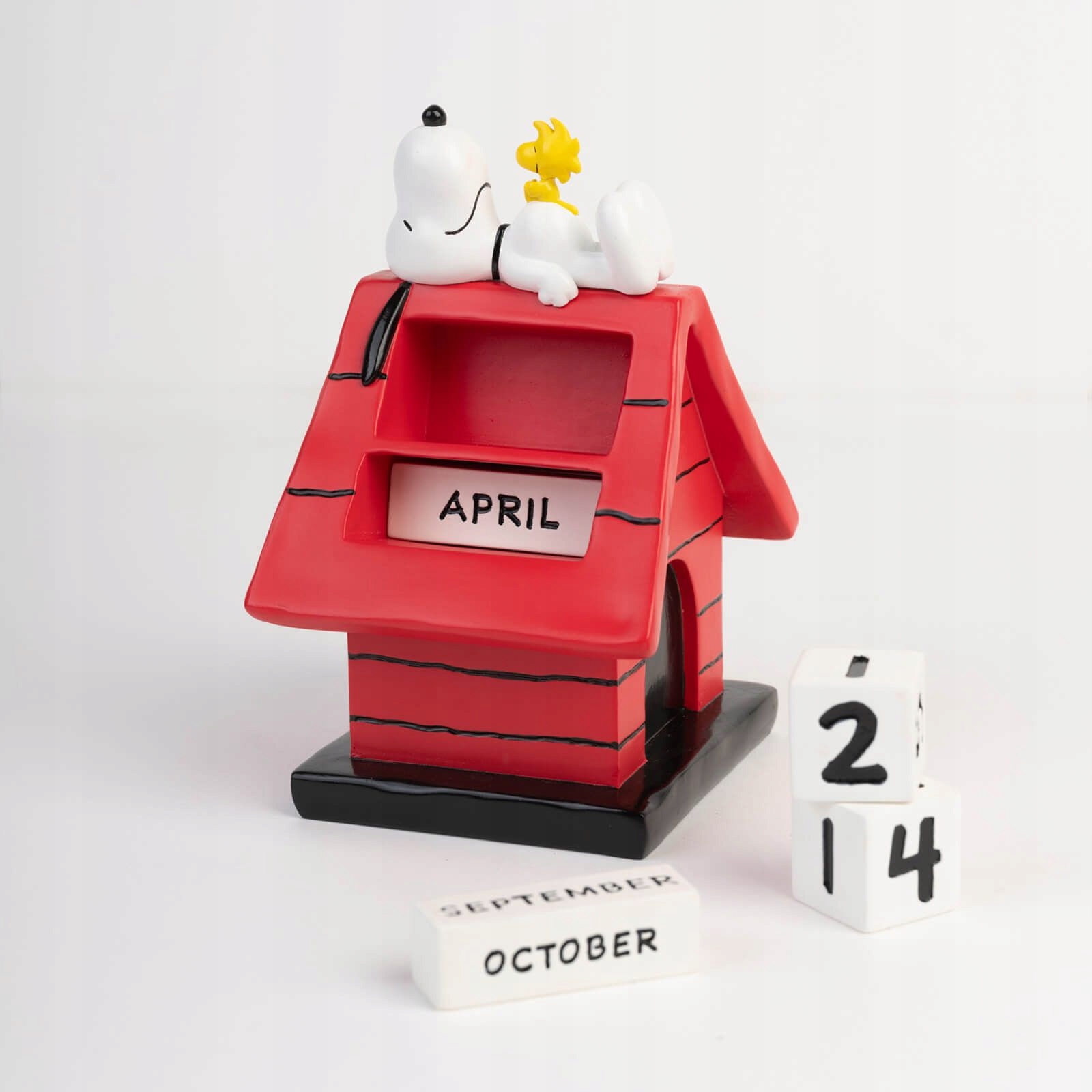 Kalendarz wieczny 3D Snoopy buda Peanuts żywica ręcznie malowany 15cm #zdjecie3